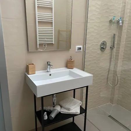 Alex Comfort House *